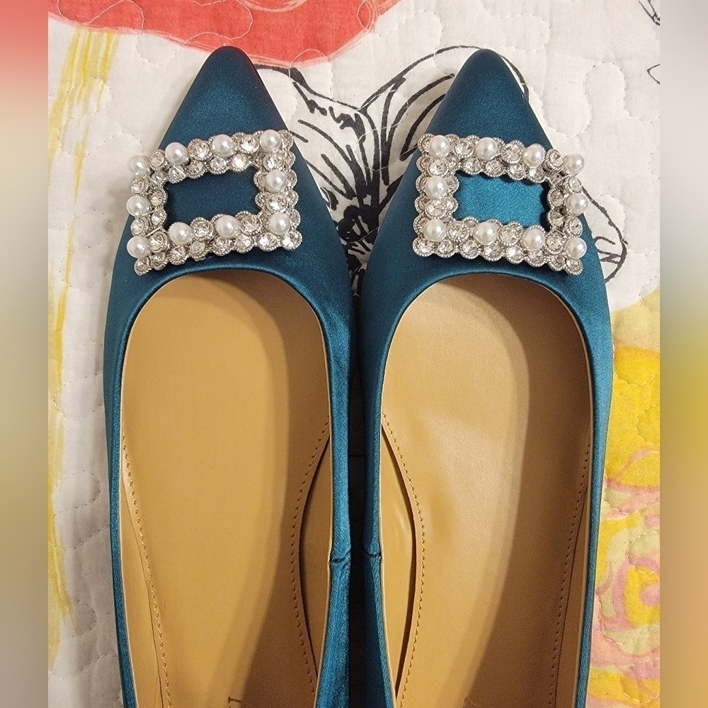 NIB J. Crew Satin Pointy Toe Flats with Crystal Embellished Buckle - Picture 5 of 9